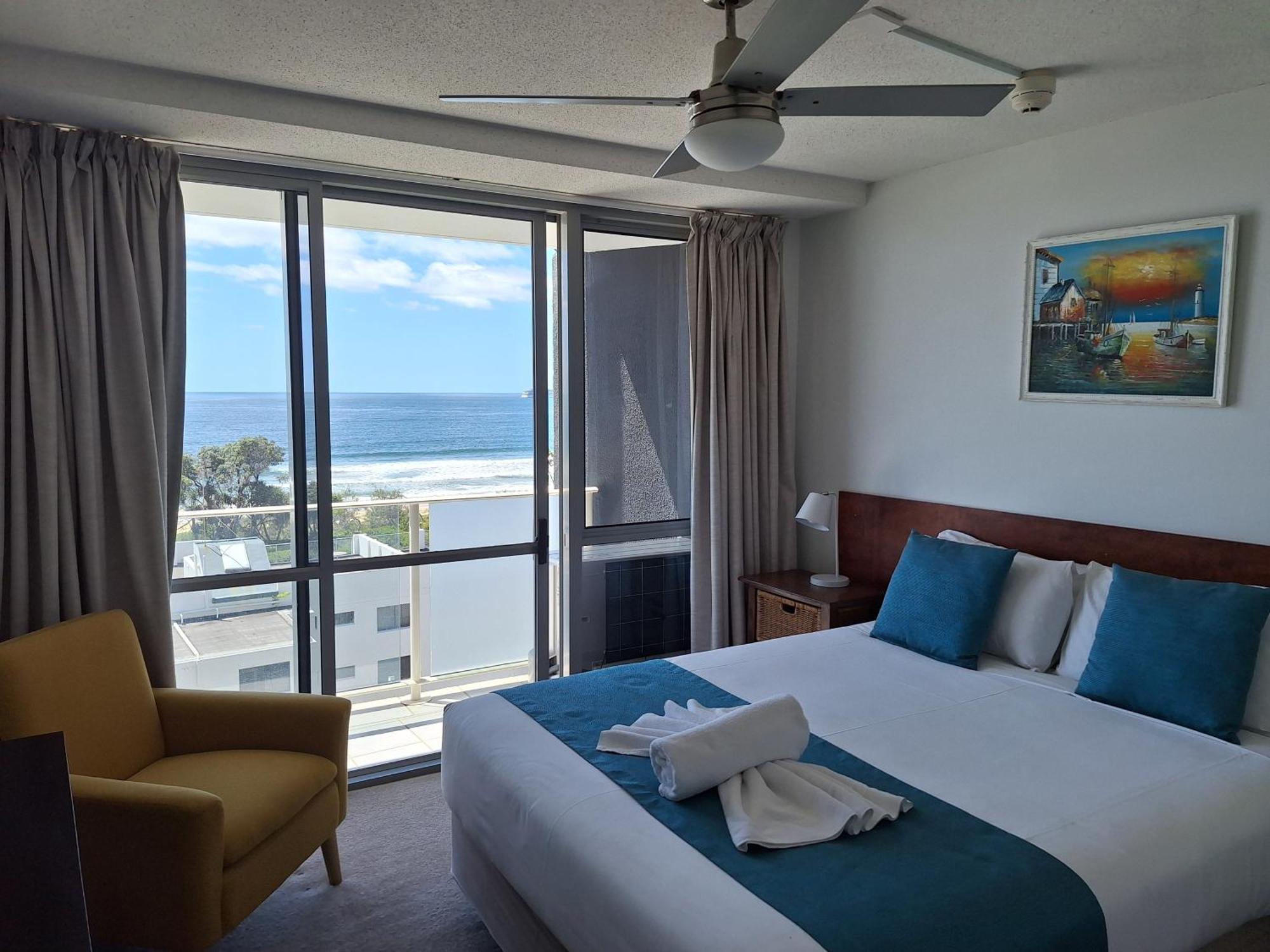 Catalina Resort Maroochydore Rum bild